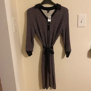 Beautiful Ann Taylor Long Sleeve Dress!